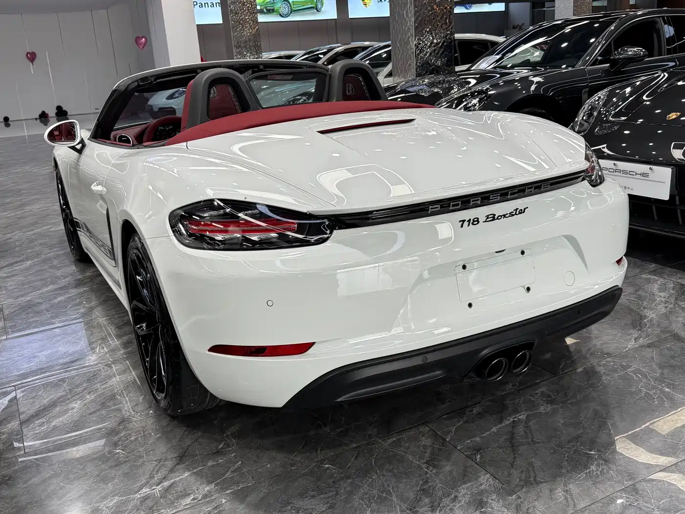Porsche 718 2022 Boxster 2.0T фото 17