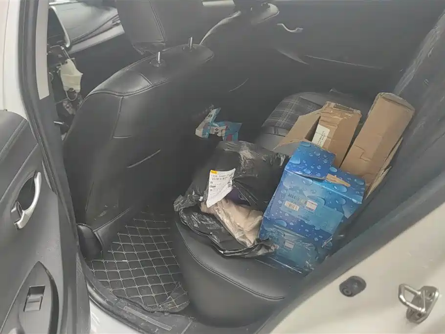 Toyota YARiS L Zhi Xuan 2019 1.5E CVT MeiDong Edition China VI фото 11