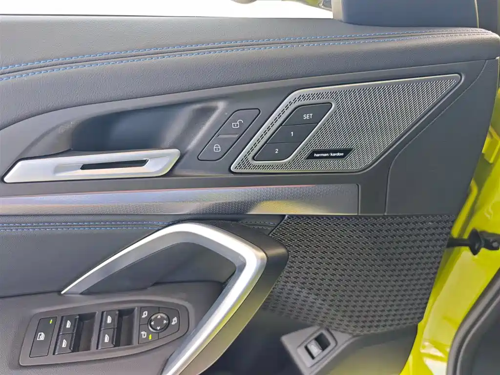 BMW X1 M35Li 2025 M35Li фото 12