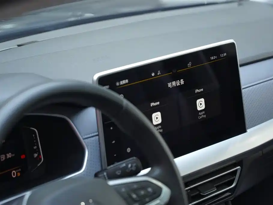Volkswagen Lavida 2023 Facelift 1.5L Auto Starlight 5 Million Edition фото 13