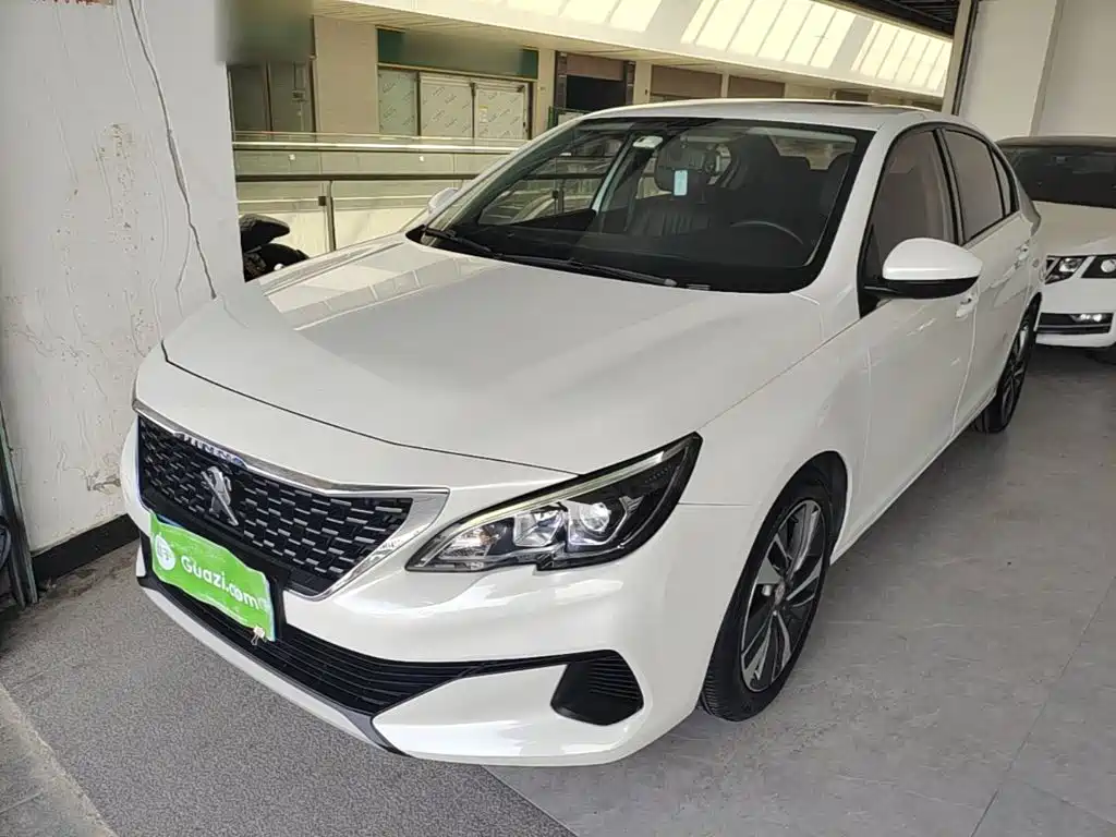 Peugeot 408 2020 2019 360THP Auto Luxury Edition China VI