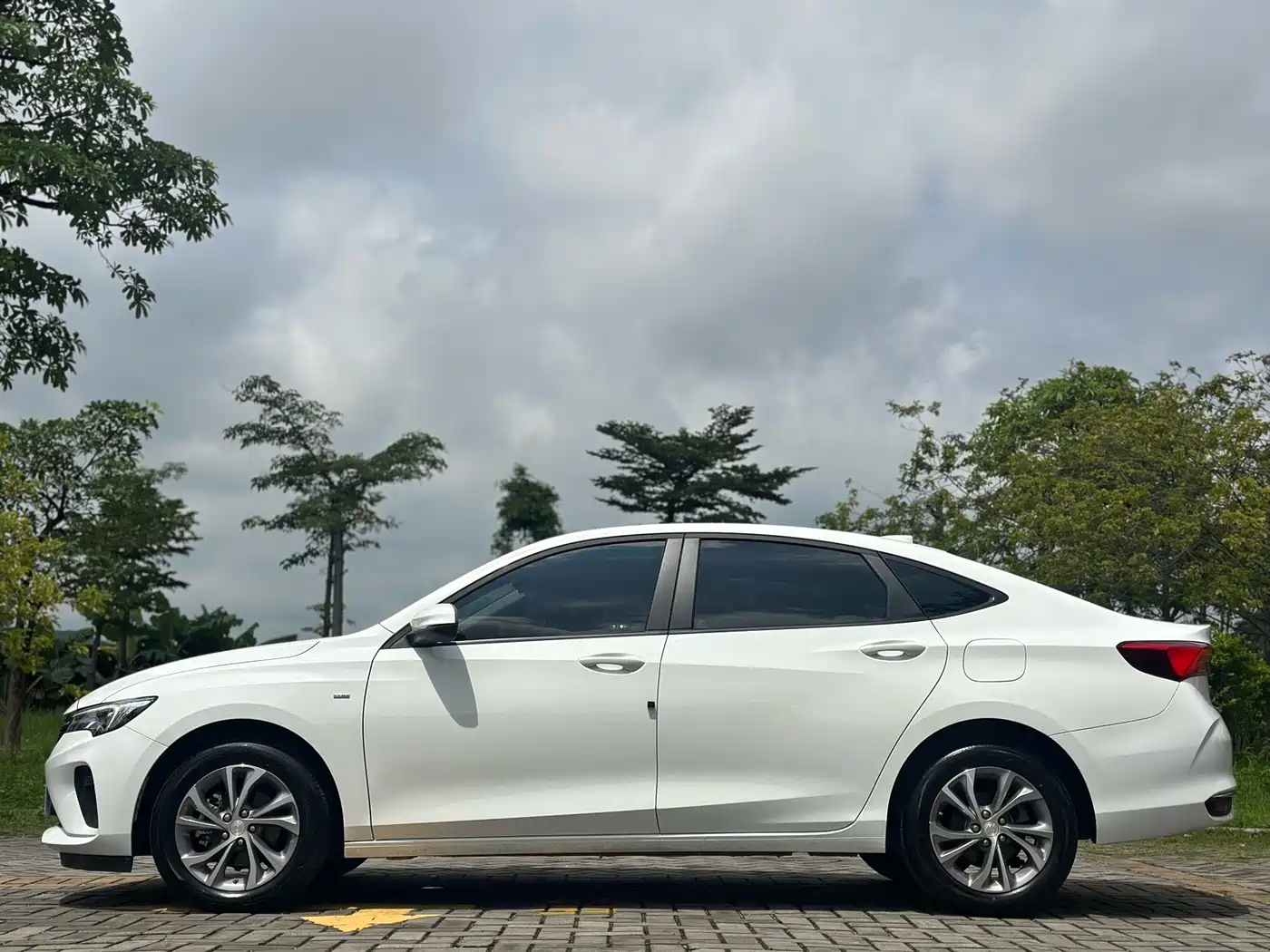 BUICK WEILANG