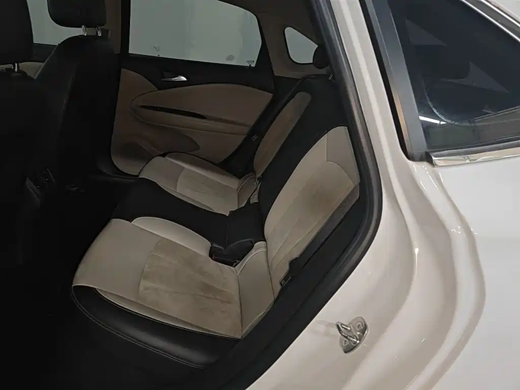 Buick Verano 2018 Sedan 15S Automatic Leading фото 17