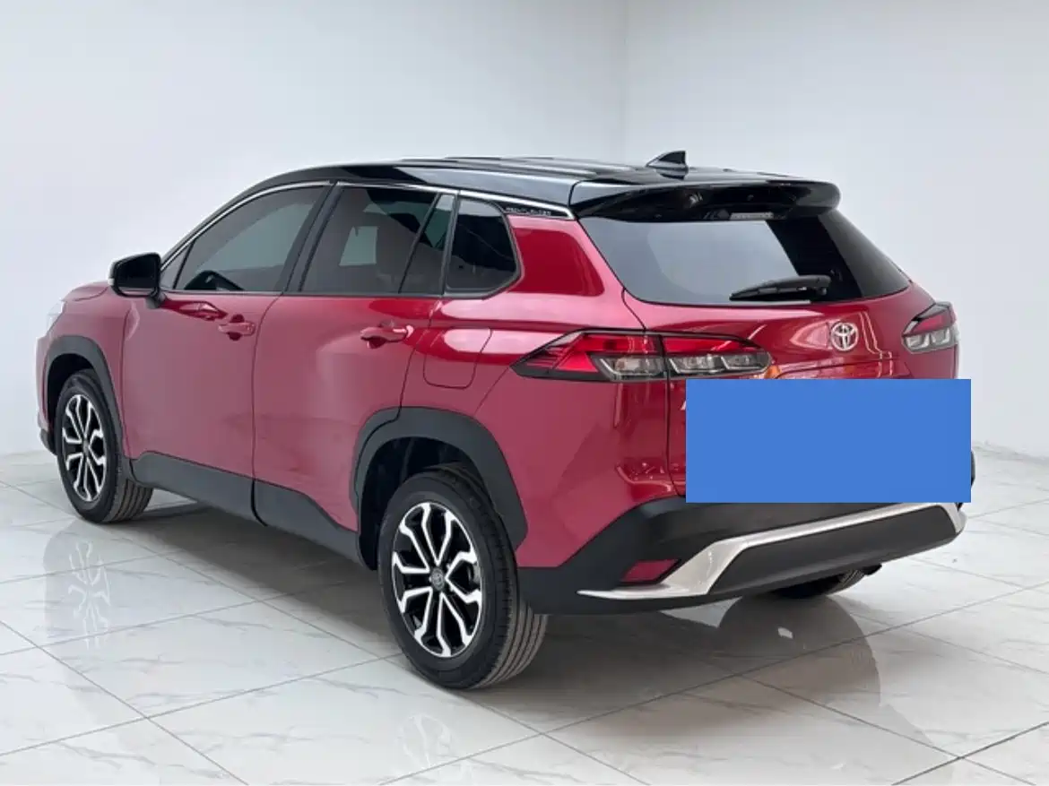 Toyota Frontlander 2022 2.0L CVT Luxury Edition фото 8