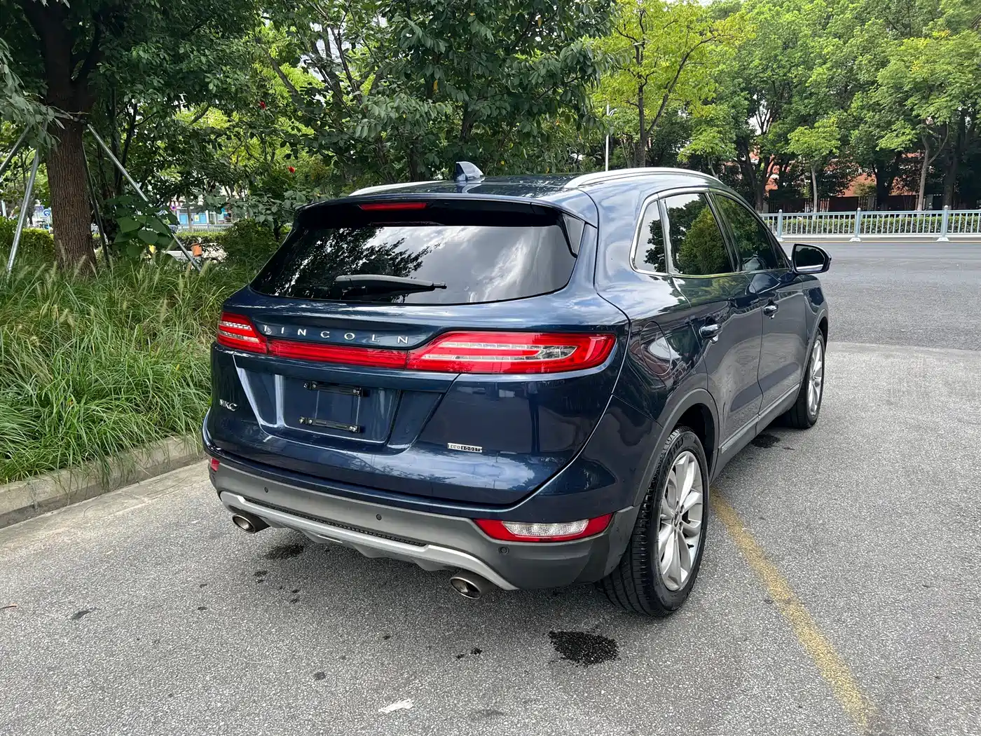 Lincoln MKC 2016 2016 2.0T 2WD Luxury