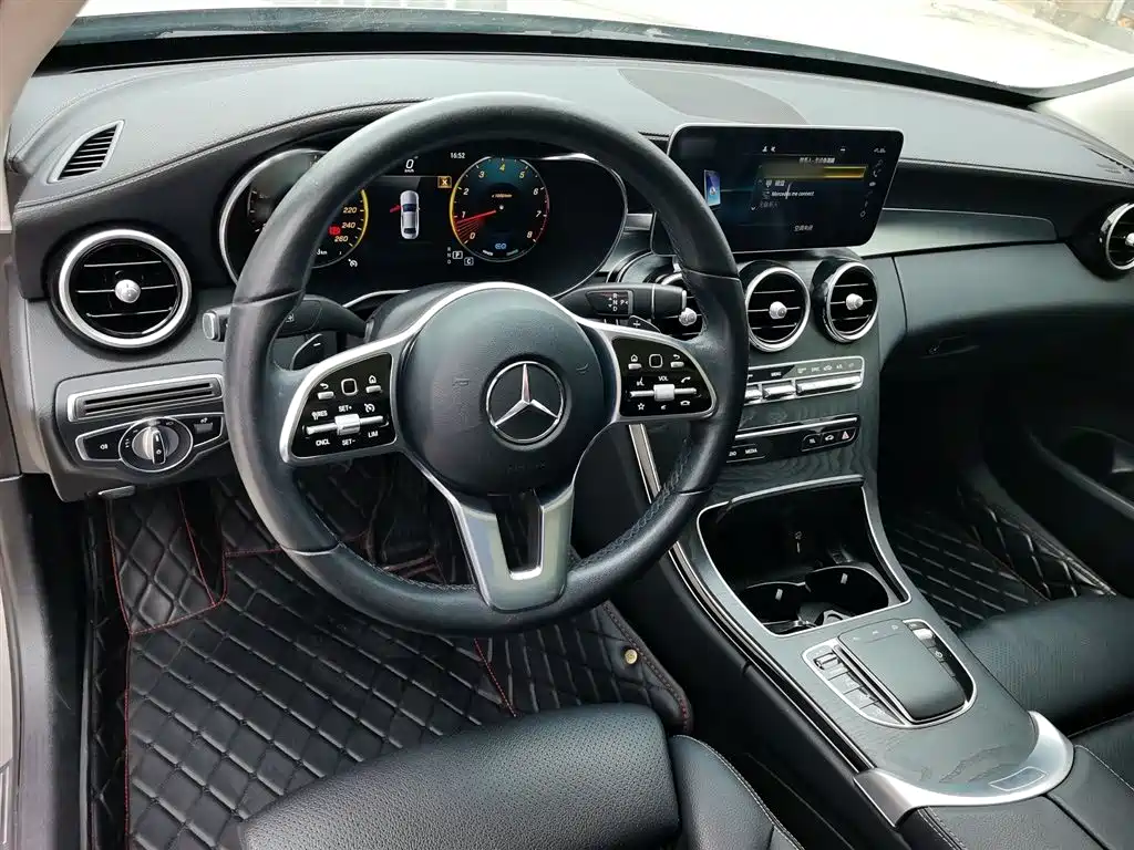 Mercedes-Benz C-Class 2019 Facelift C 260 L Sport фото 6