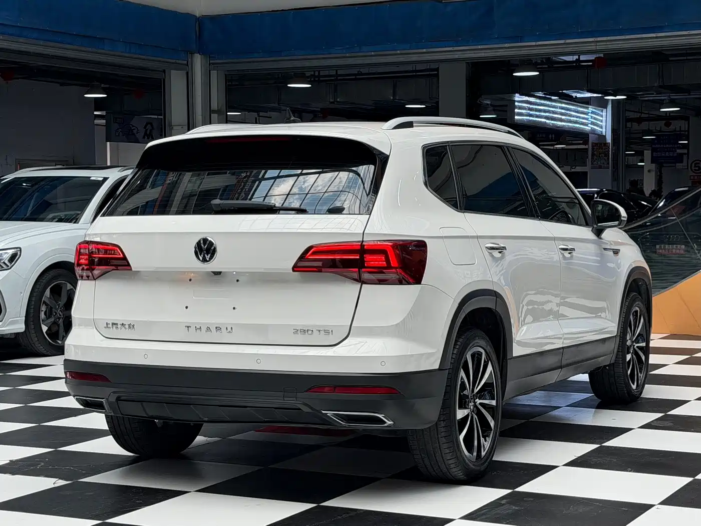 Volkswagen Tharu, миниатюра 17
