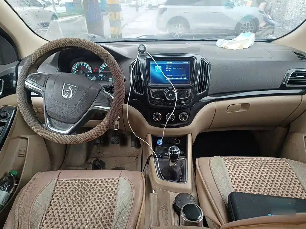 Фото 6 - Baojun 730