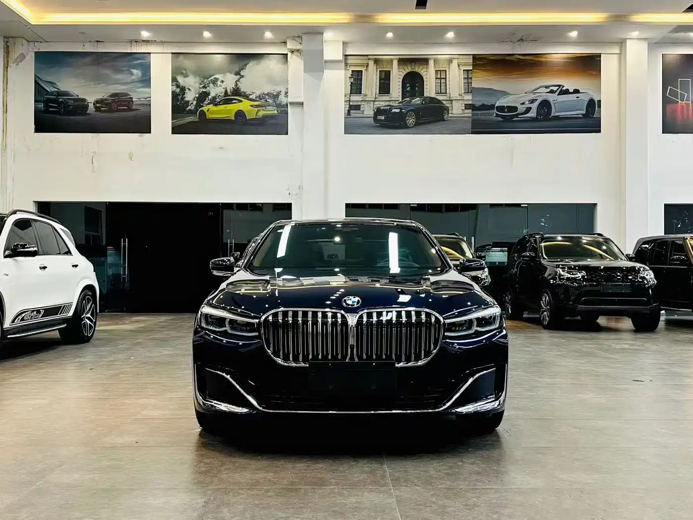 BMW 7 Series 2019 740Li xDrive Executive Luxury Package фото 2