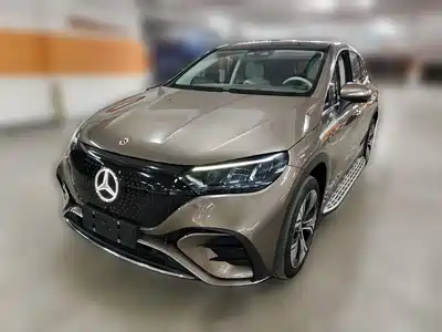 Mercedes-Benz EQE SUV