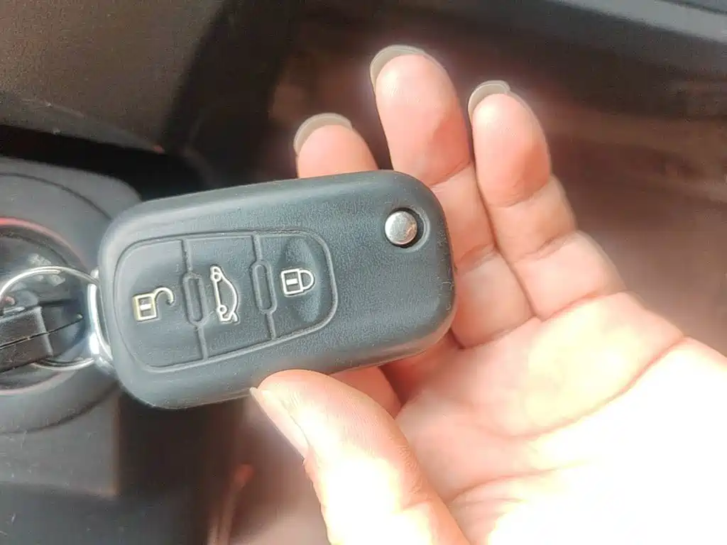 Фото 9 - Roewe 350