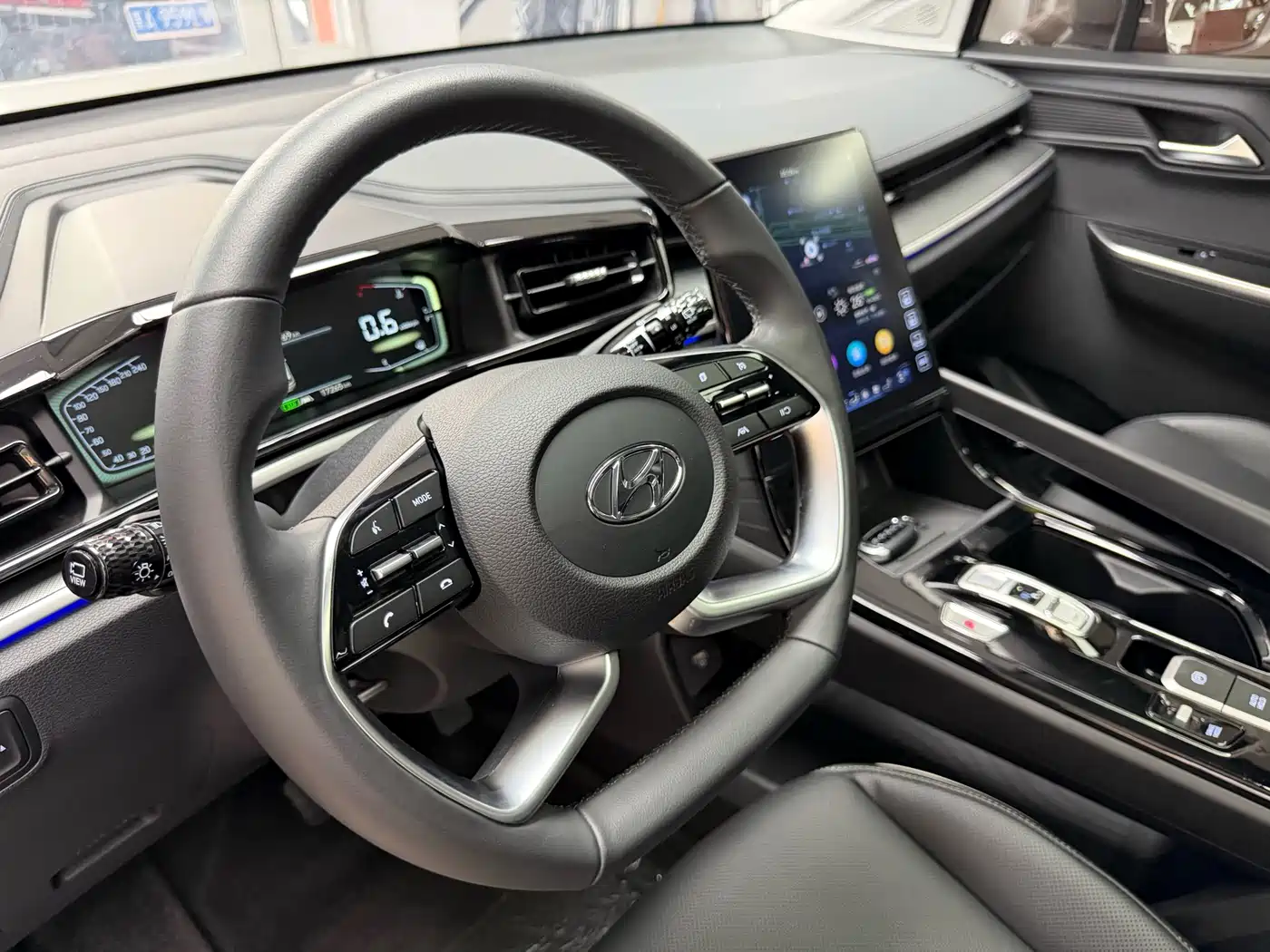 Hyundai Kustu 2024 270TGDi TOP Smart Love Flagship Edition фото 20