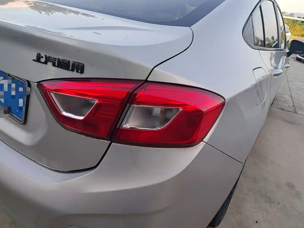 Chevrolet Cruze 2019 2018 Redline 320 Automatic Pioneer Edition