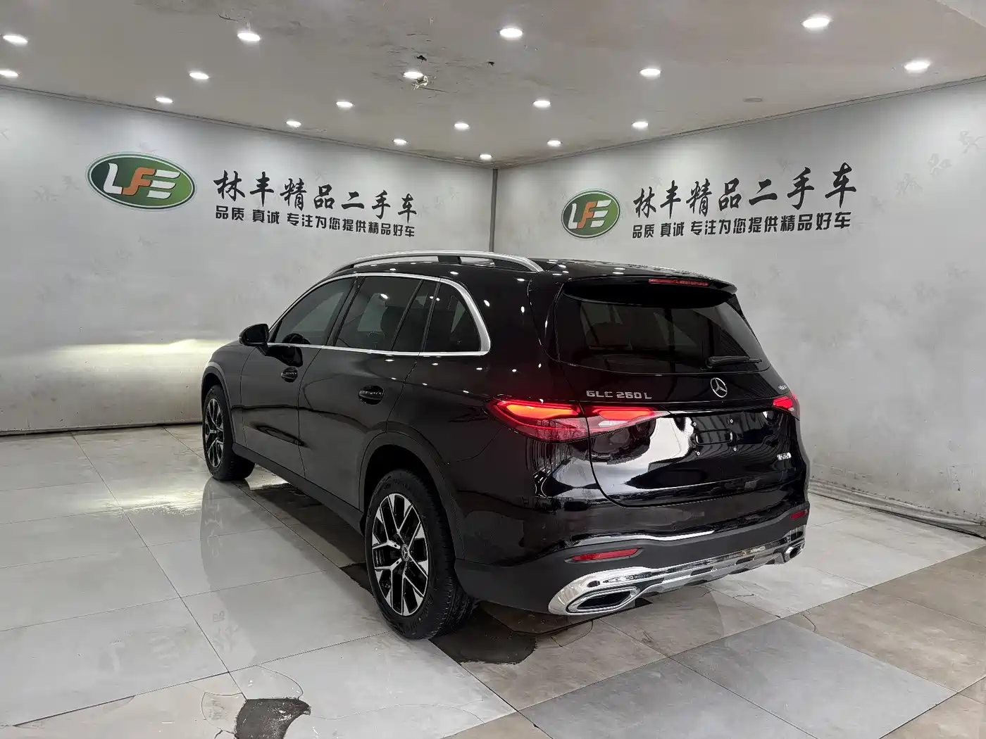 Mercedes-Benz GLC 2026 GLC 260 L 4MATIC Classic Edition фото 6