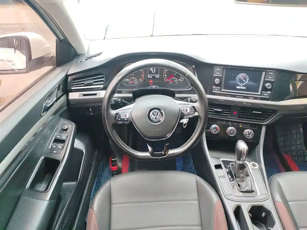 Volkswagen Bora 2020 1.5L Automatic Comfort фото 11
