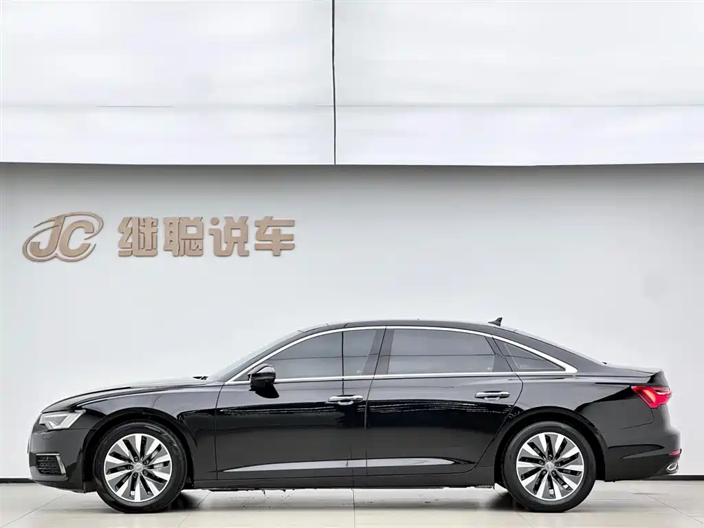 Audi A6L 2019 45 TFSI Premium Elegance фото 3