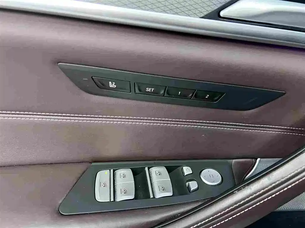BMW 5 Series 2020 Model 530Li Executive M Sport Package фото 14