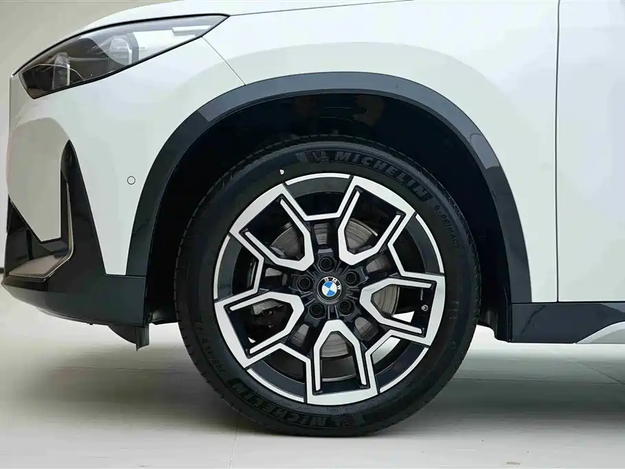 BMW X1 2023 sDrive25Li X Design Package фото 15