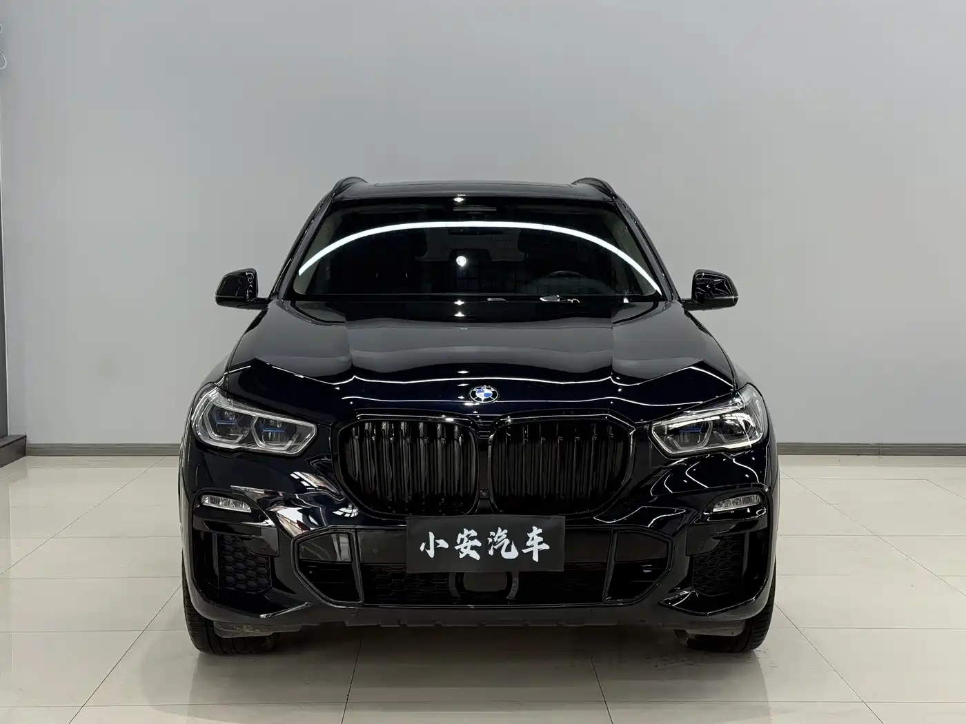 BMW X5 (Import) 2021 xDrive40i Exclusive M Sport Package фото 3