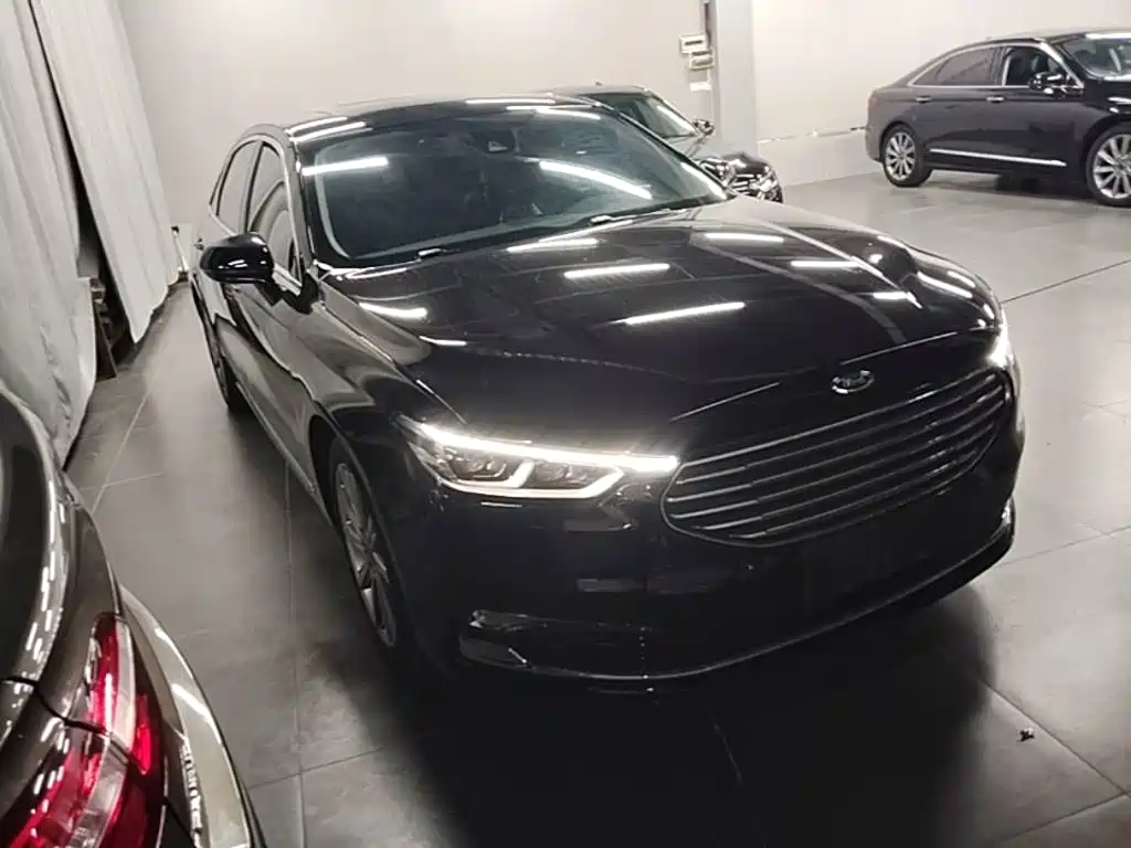 FORD TAURUS