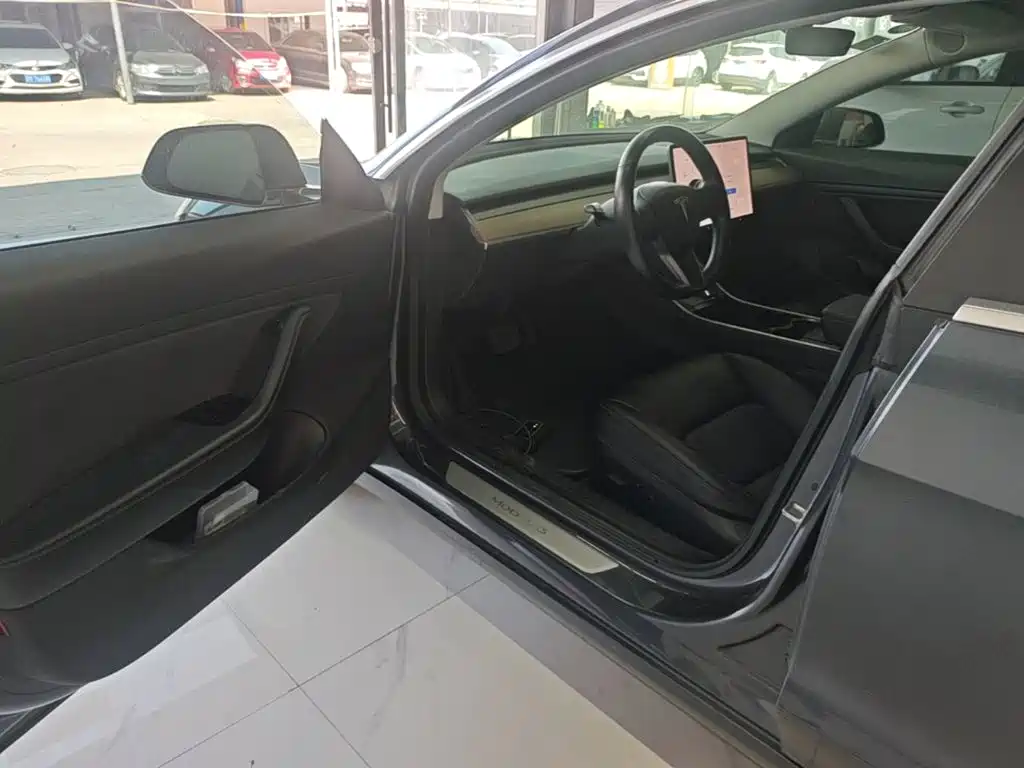 Фото 13 - Tesla Model 3 (Import)