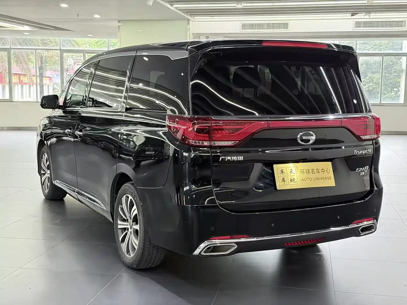 GAC Trumpchi Trumpchi M8 2018 320T Premium Edition фото 6
