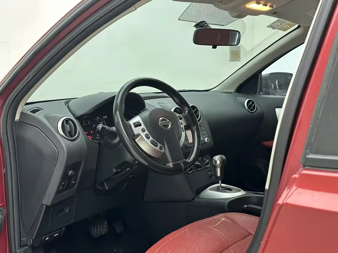 Фото 8 - Nissan Qashqai