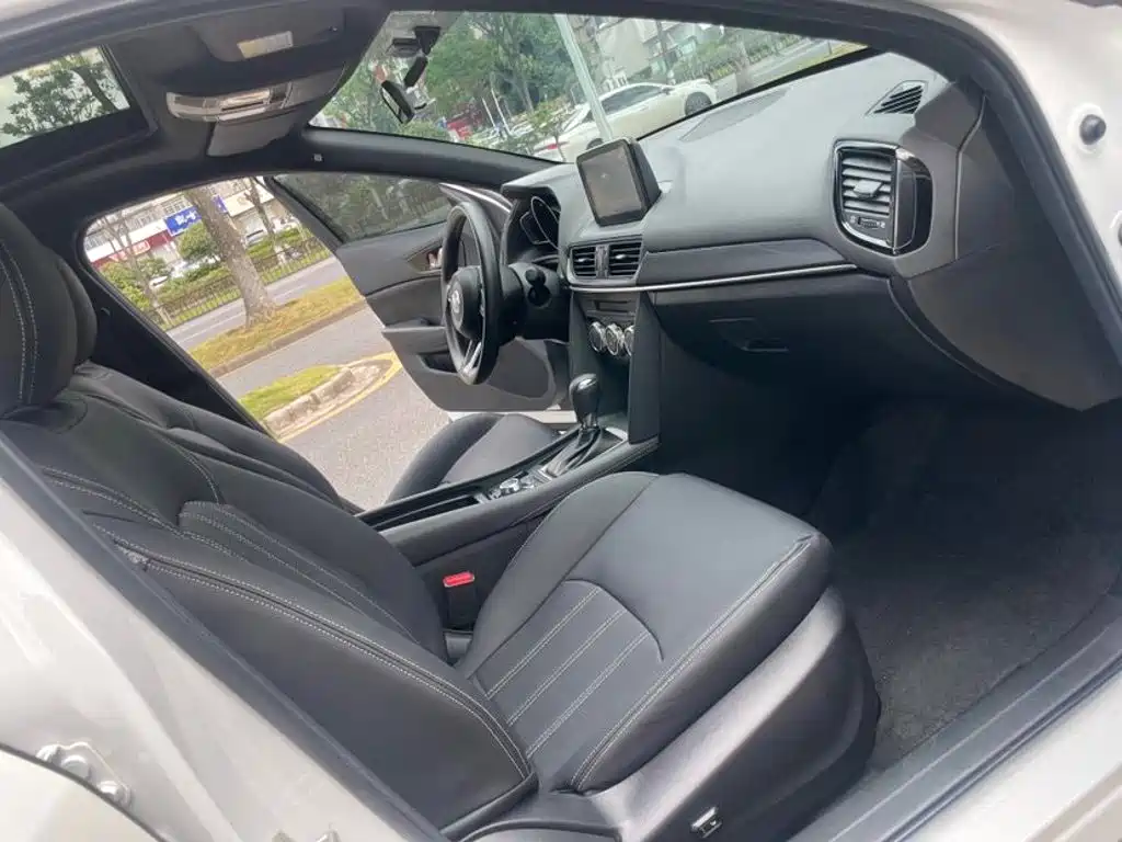 Mazda CX-4 2023 2021 2.0L Auto FWD Skyactiv Vitality Edition