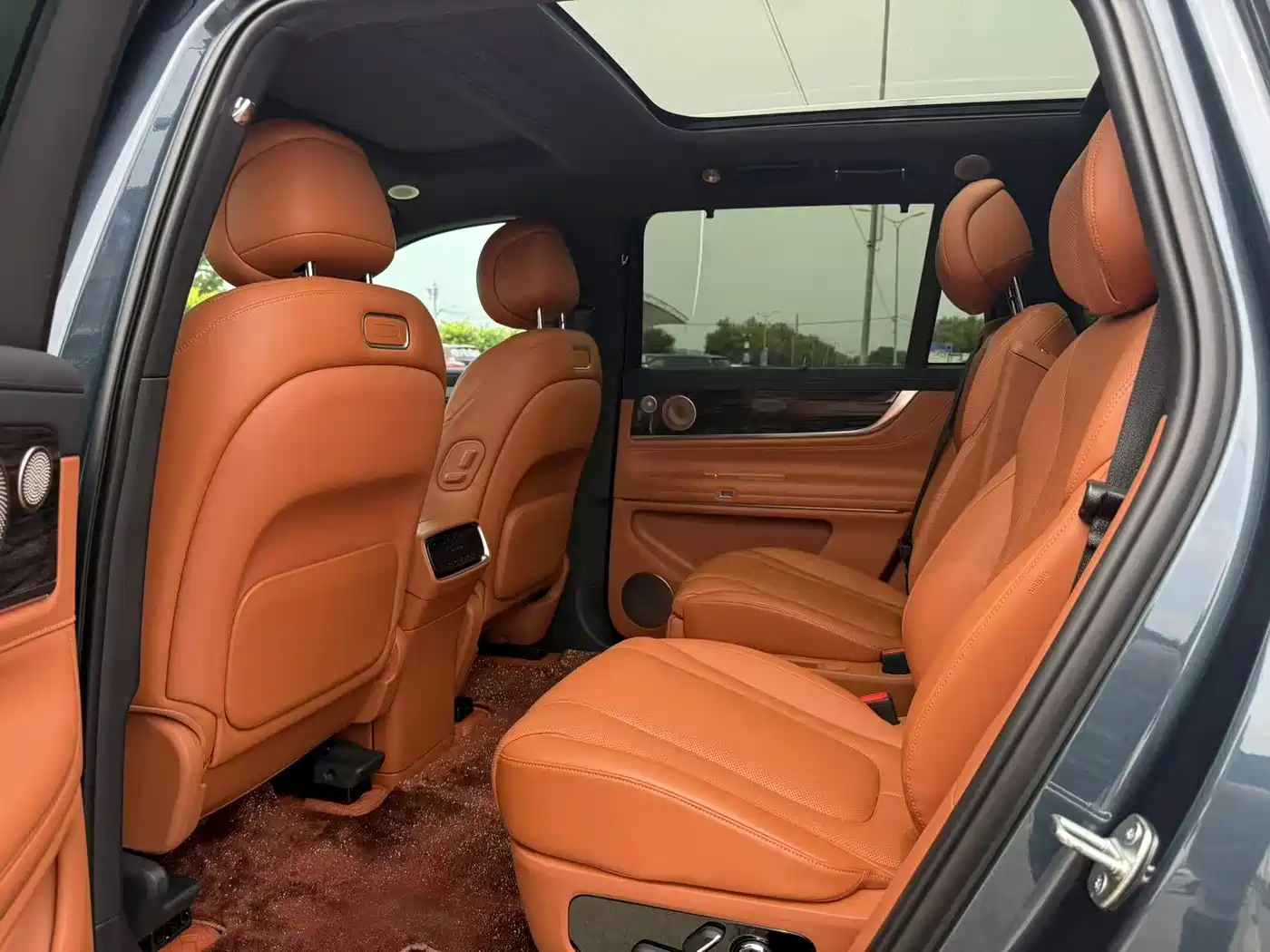 Aito M9 2024 2024 Extended Range Ultra 42kWh 6-Seater