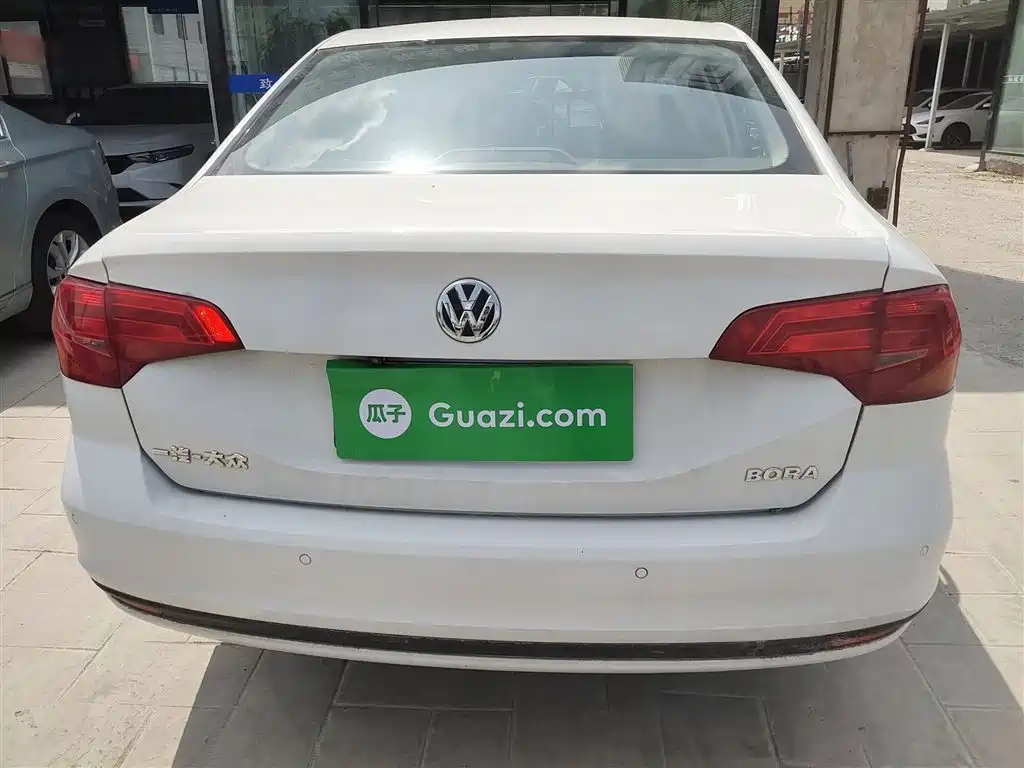 Volkswagen Bora 2018 1.5L Automatic Fashion фото 6