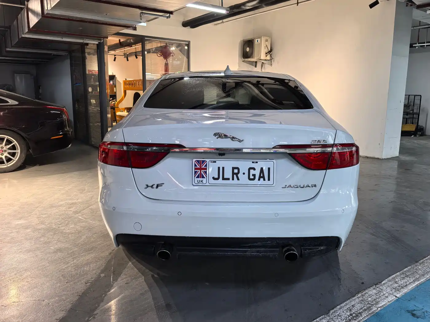 Jaguar XF 2016 2016 XF 2.0T 2WD Elegance Edition