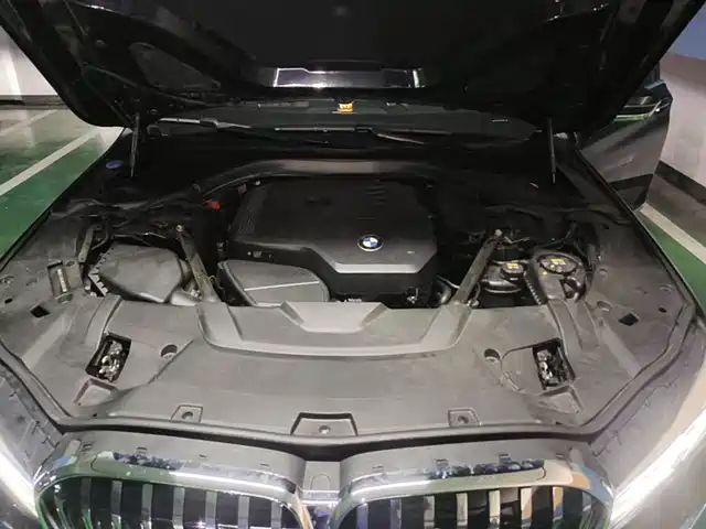 BMW 7 Series 2021 Model 730Li Luxury Package — фото 3