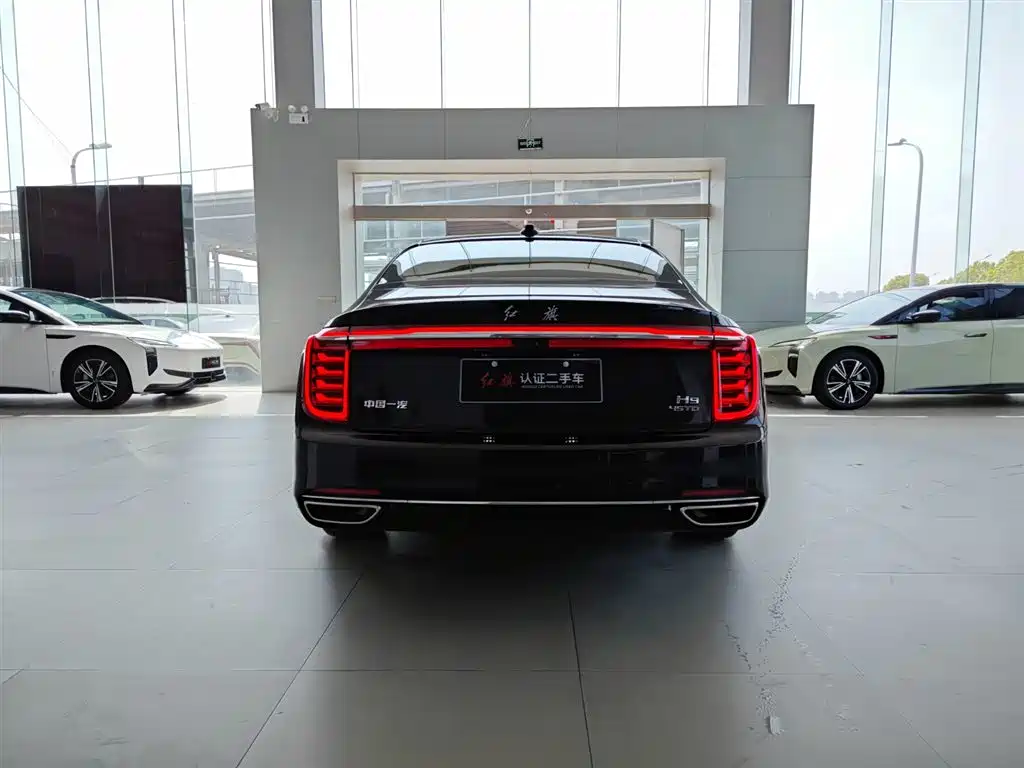 Hongqi H9 2020 2.0T Smart Connection Qi Chang Edition фото 25