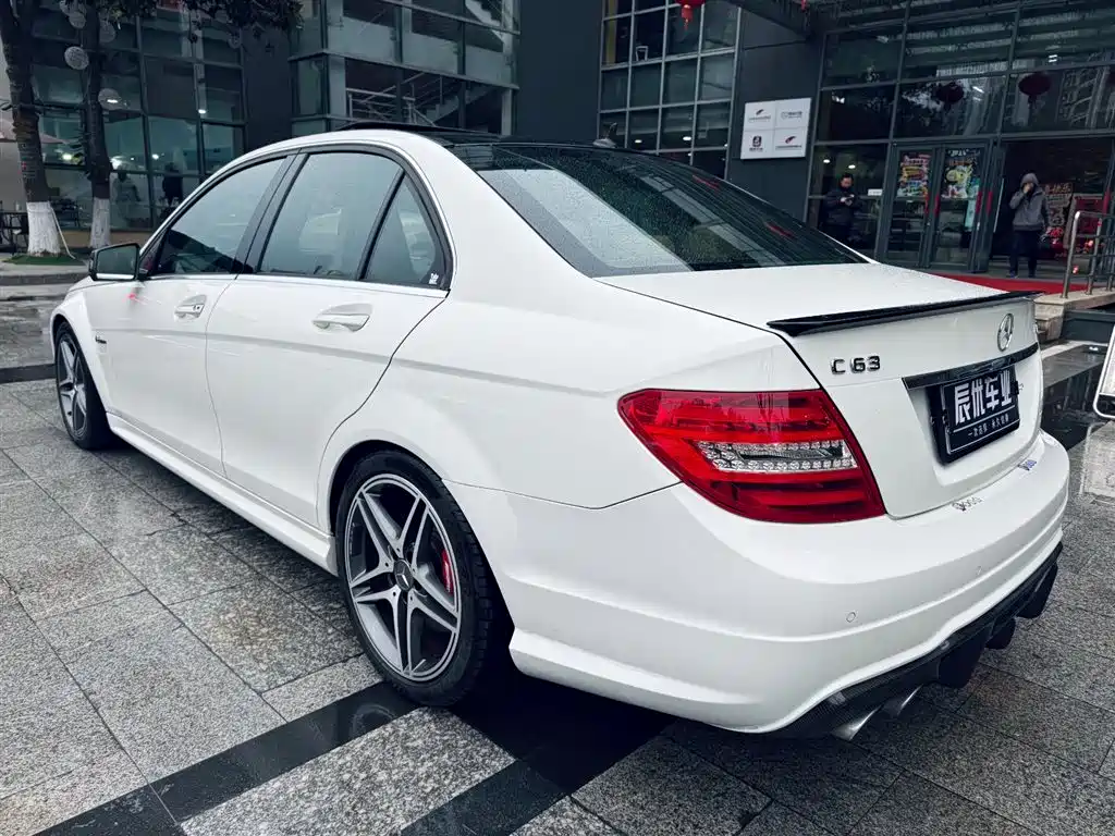 Mercedes-Benz C-Class AMG 2012 AMG C 63 Sport фото 7