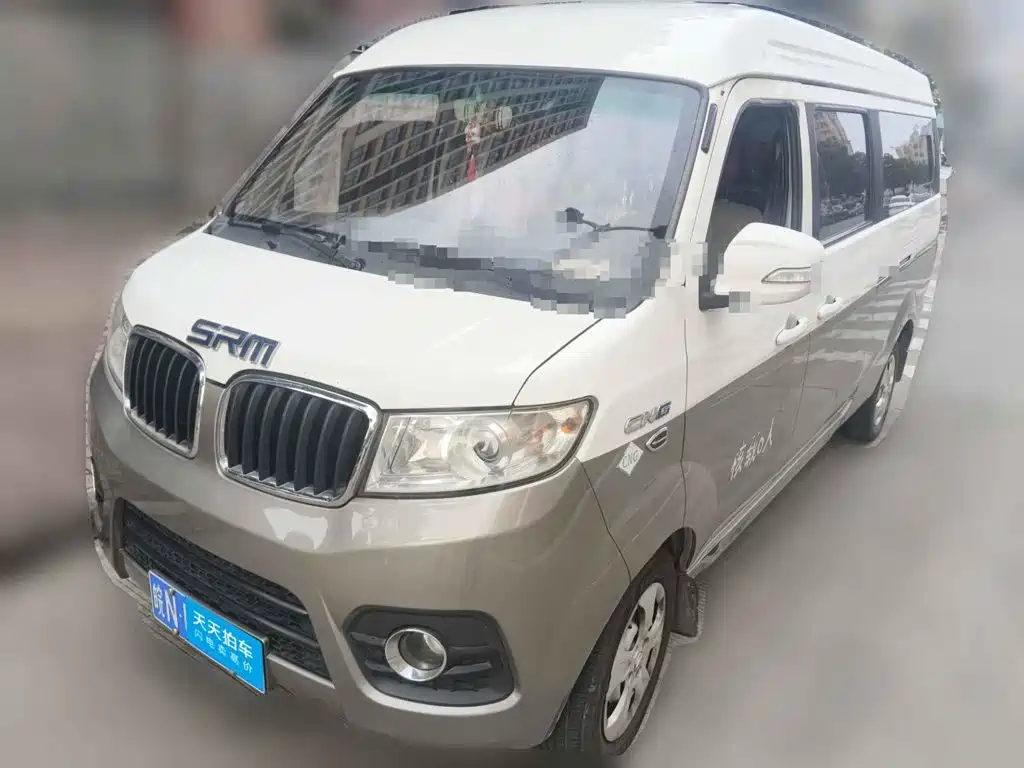 Jinbei New Hiace X30L CNG 2023 2023 100L CNG Wealth Edition Passenger Van 6/7 Seats with Central AC SWCC15M