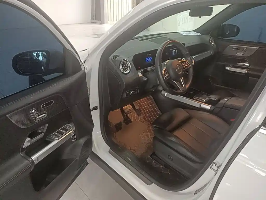 Mercedes-Benz EQB 2024 2023 Facelift EQB 260