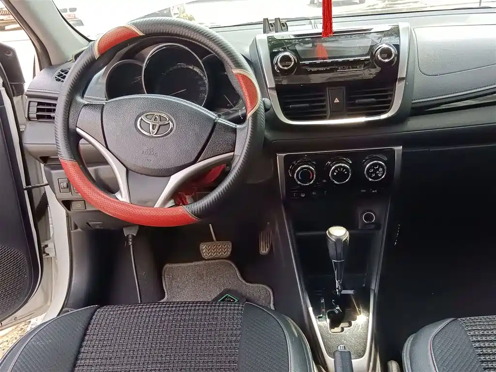 Toyota YARiS L Zhi Xuan 2016 Facelift 1.5G CVT Sunroof Edition фото 10