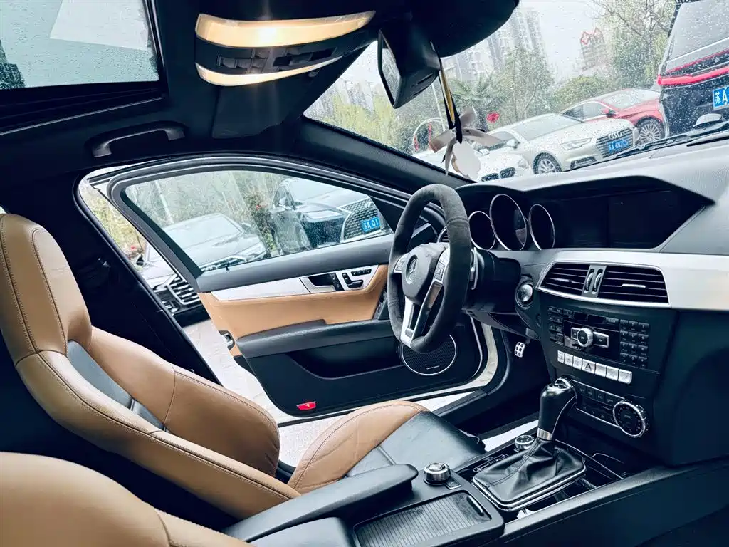 Mercedes-Benz C-Class AMG 2012 AMG C 63 Sport фото 15