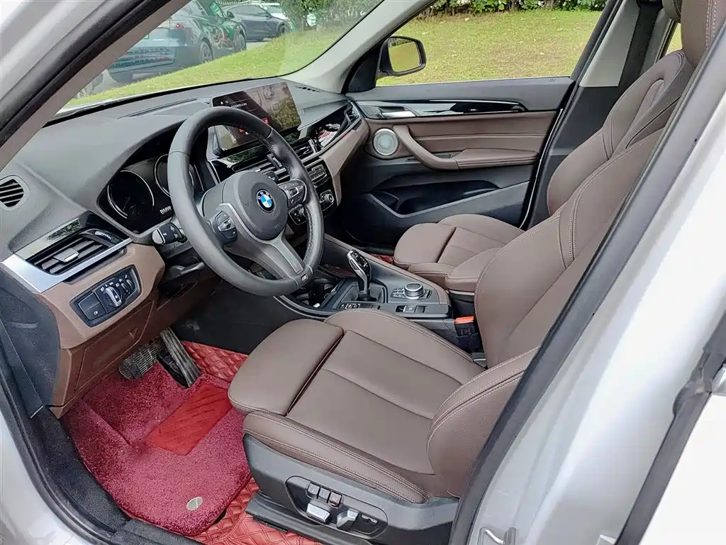 BMW X1 2021 Facelift sDrive25Li Leading фото 7
