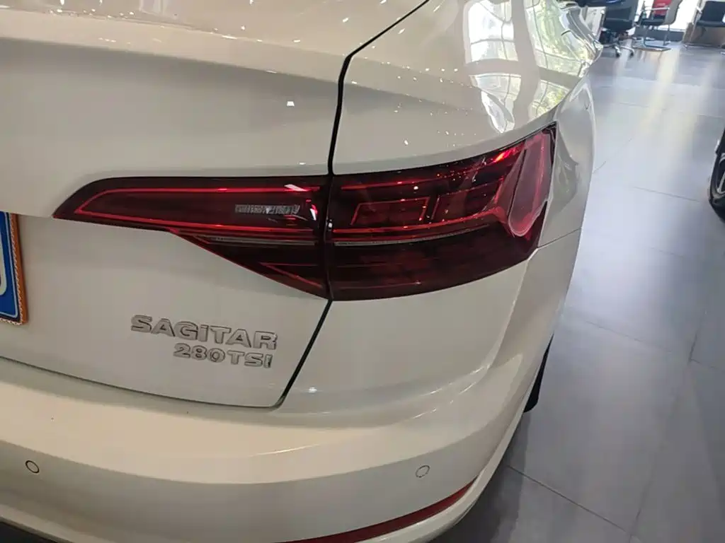 Volkswagen Sagitar, миниатюра 8