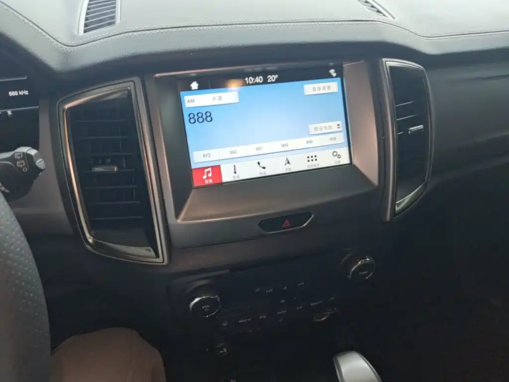 Ford Everest 2018 2017 2.0T Gasoline Automatic 4WD Luxury Edition 5-Seater