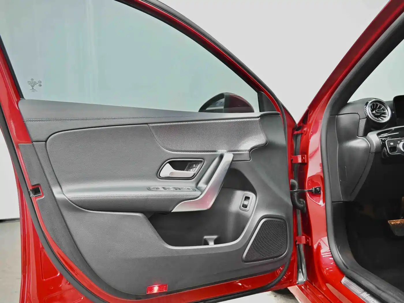 Mercedes-Benz A-Class 2022 A 200 L Sport Sedan Style фото 25