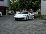 Photo 1 - Porsche 718