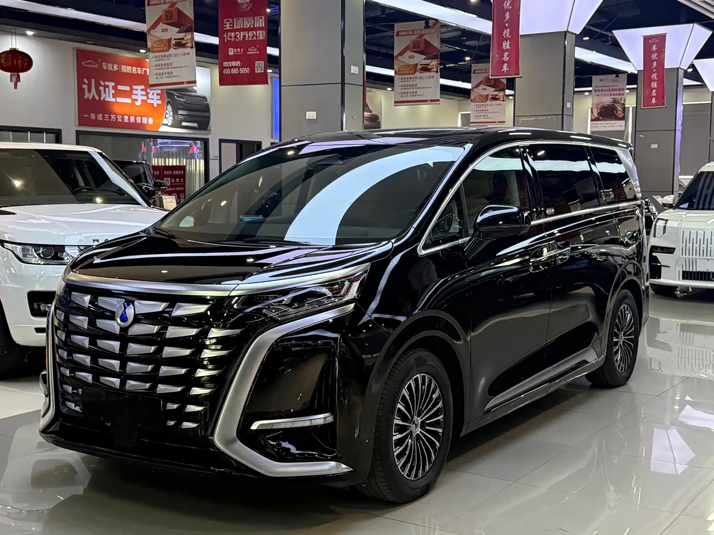 Denza D9 2024 DM-i 980 AWD Premium