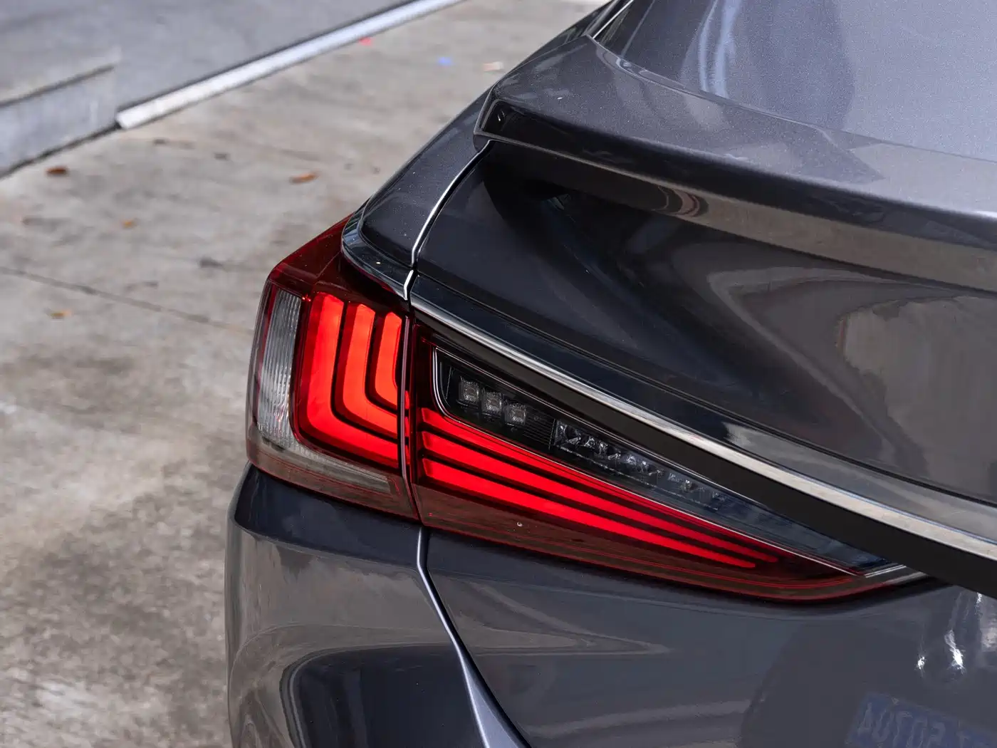 Фото 7 - Lexus ES