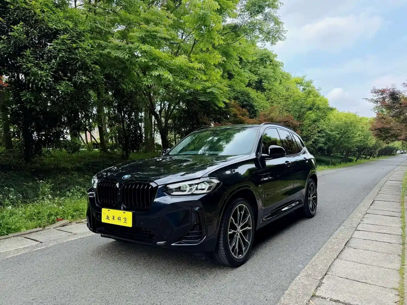 BMW X3 2025 xDrive30L Leading M Sport Package