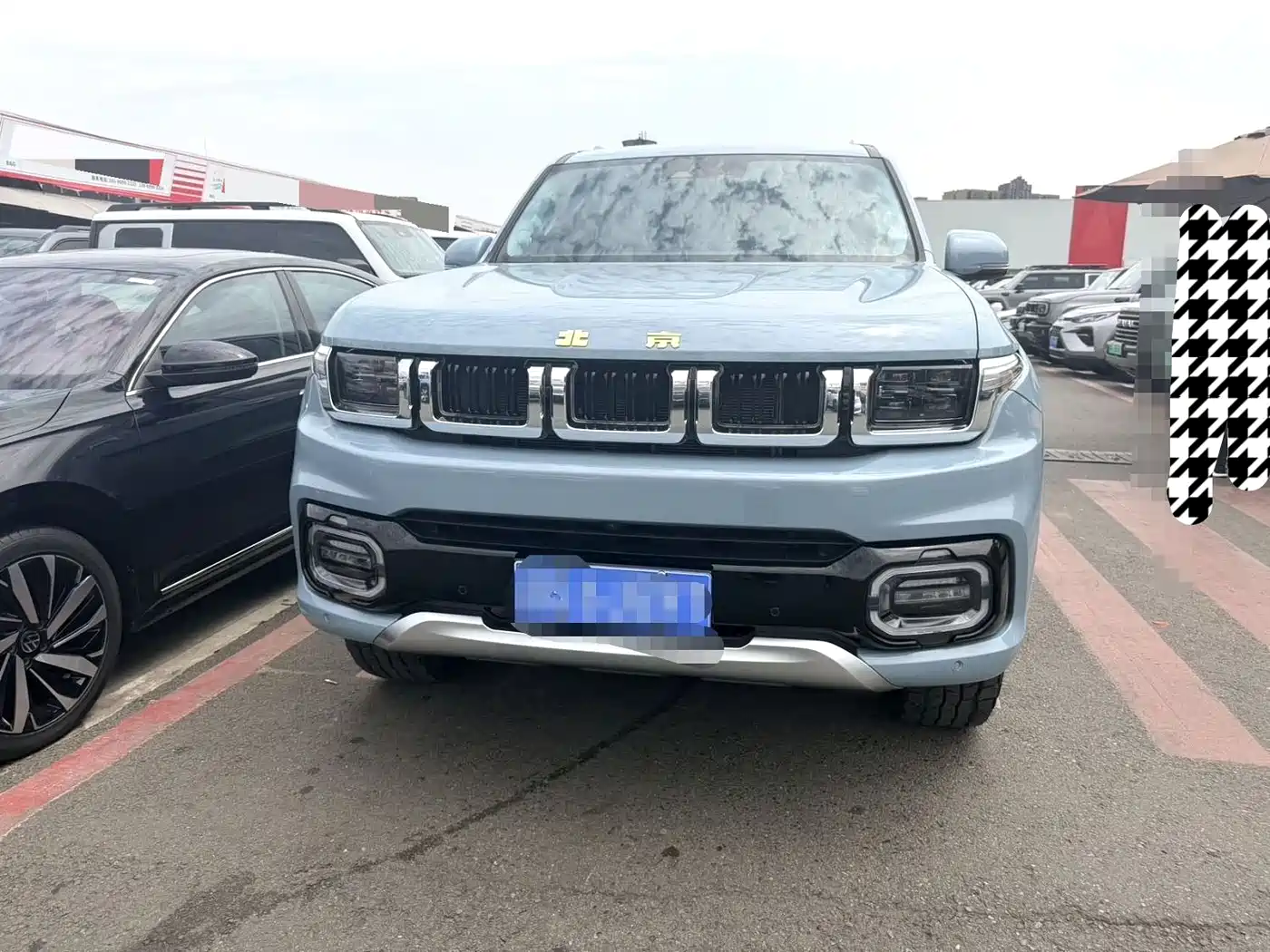 BAIC ORV Beijing Off-Road BJ60 2022 2.0T National Day Edition 7-Seater фото 2