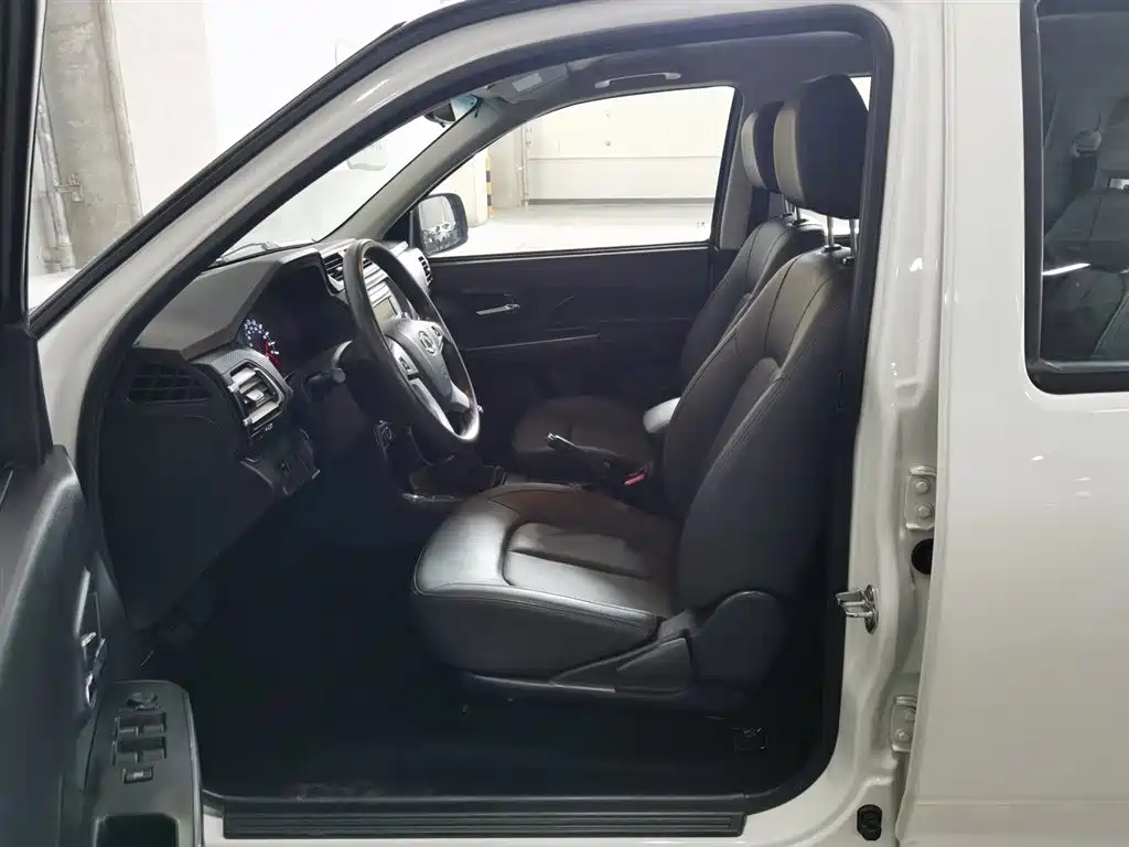 GREAT WALL FENGJUN 5