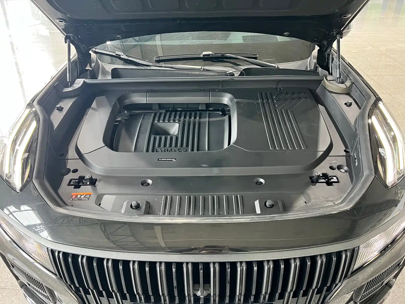 Lynk & Co 09 EM-P 2021 2.0T PHEV Halo 7-Seater фото 27