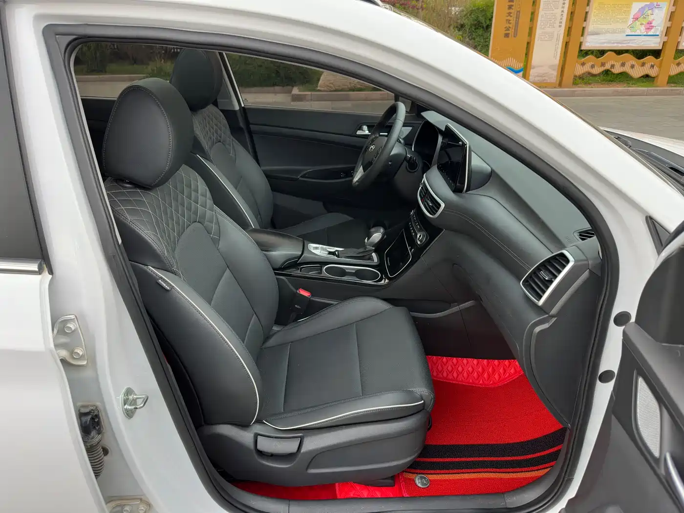 Hyundai Tucson 2019 280TGDi Dual-clutch 2WD Fashion Edition China VI фото 20